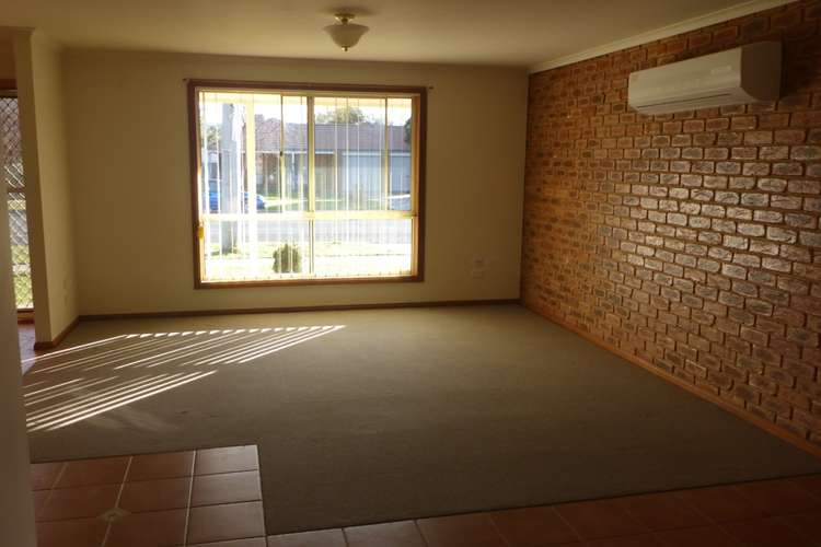 Second view of Homely house listing, 16 Dundee Drive, Wodonga VIC 3690