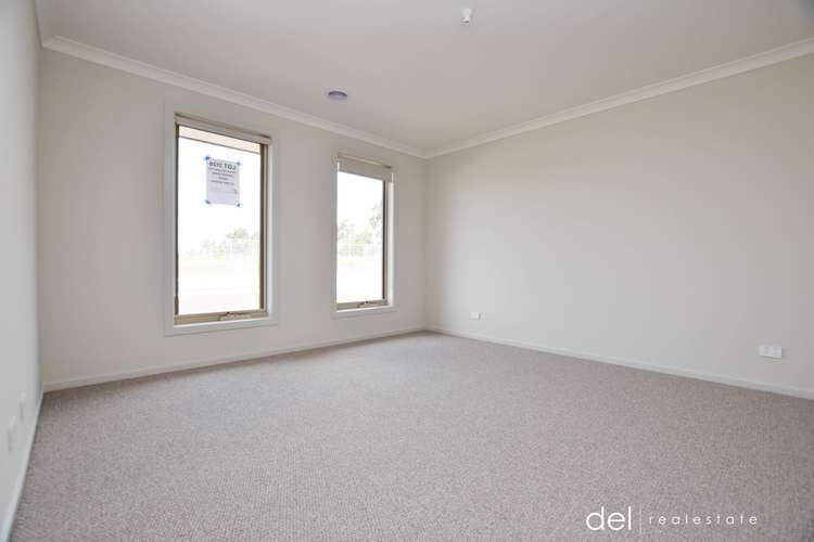 Fifth view of Homely house listing, 30 Carpathian Drive, Clyde VIC 3978