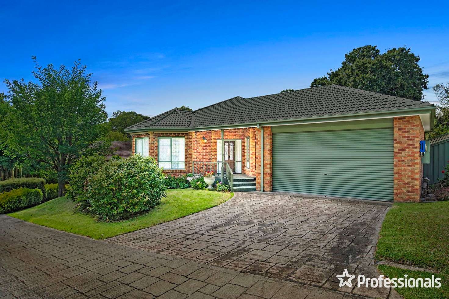 Main view of Homely house listing, 8/21-25 Cambridge Road, Mooroolbark VIC 3138