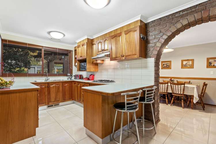 Fifth view of Homely house listing, 7 Barmah Close, Taylors Lakes VIC 3038