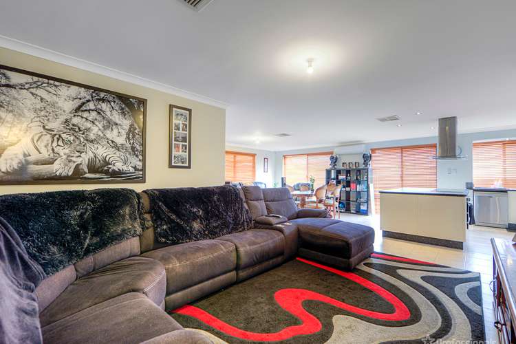 Fifth view of Homely house listing, 20 Mica Mews, Wattle Grove WA 6107