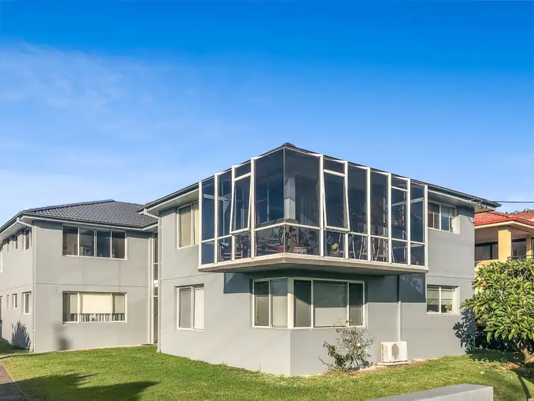 19 Towradgi Road