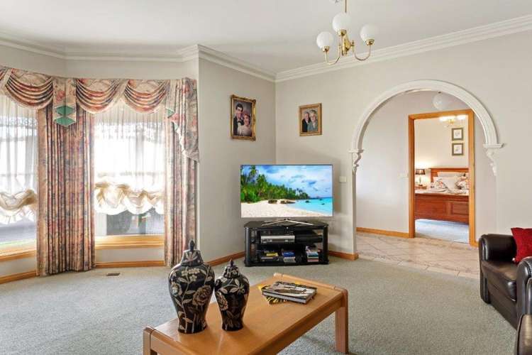 Second view of Homely house listing, 12 Wildwood Drive, Strathdale VIC 3550
