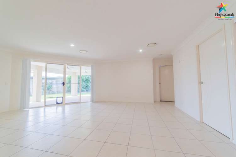 Third view of Homely house listing, 3 Whitehaven Drive, Blacks Beach QLD 4740