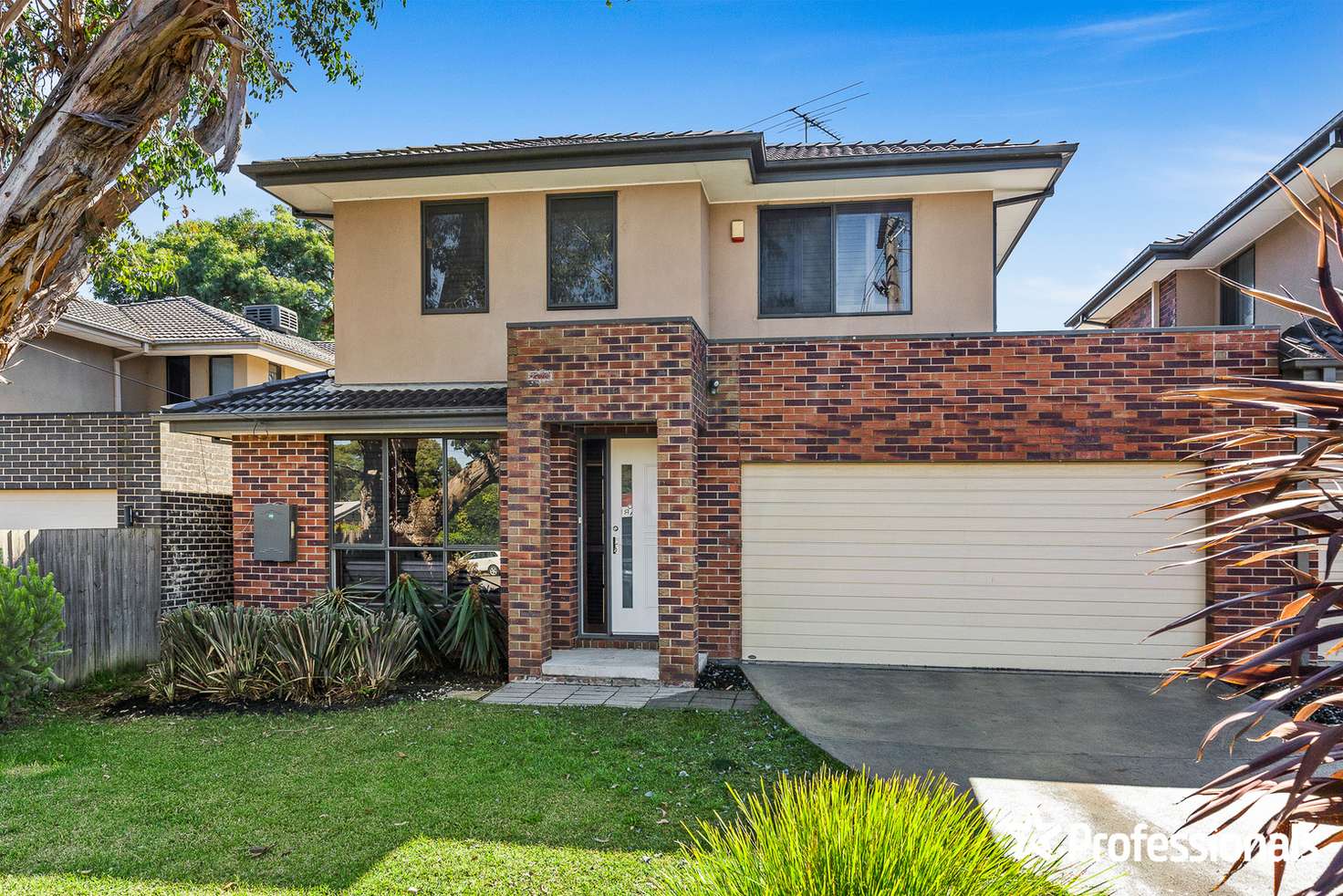 Main view of Homely townhouse listing, 72 Anne Road, Knoxfield VIC 3180