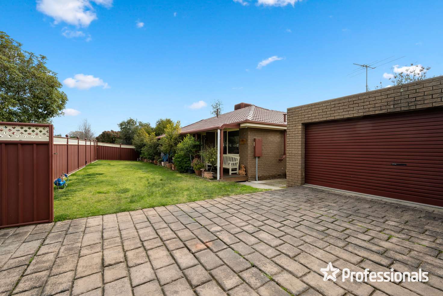 Main view of Homely house listing, 35 Gayview Drive, Wodonga VIC 3690