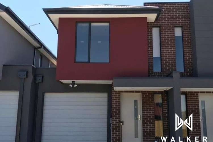 Main view of Homely townhouse listing, 8 Loca Circuit, Epping VIC 3076