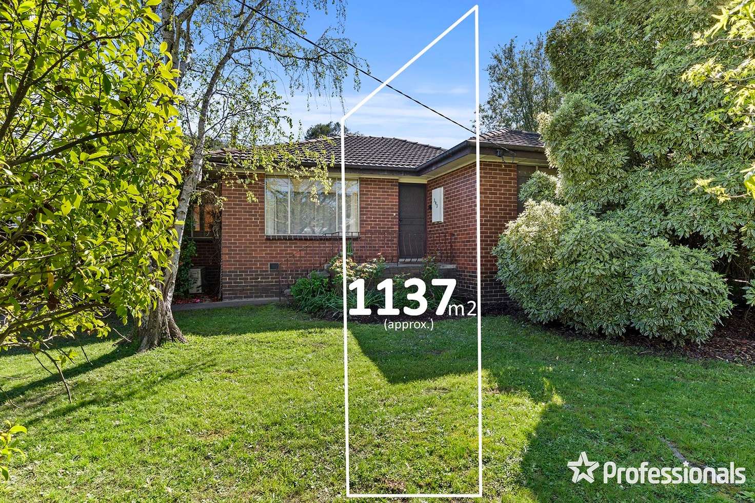 Main view of Homely house listing, 393 Hull Road, Mooroolbark VIC 3138