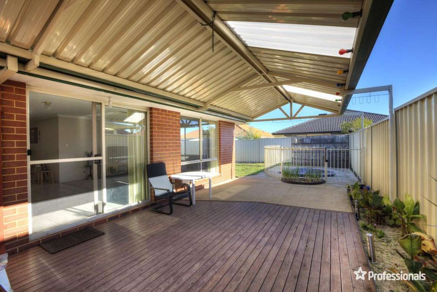 Main view of Homely house listing, 10 St John Road, Wattle Grove WA 6107
