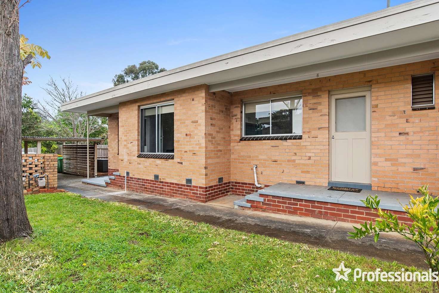 Main view of Homely house listing, 1/10 Palm Grove, Kilsyth VIC 3137