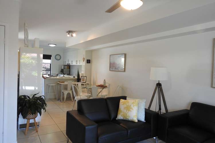 Sixth view of Homely unit listing, 4/7 Bilgola Place, Blacks Beach QLD 4740