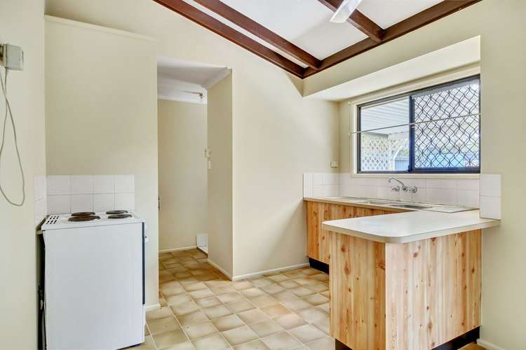 Second view of Homely house listing, 25 Sheffield Court, Browns Plains QLD 4118