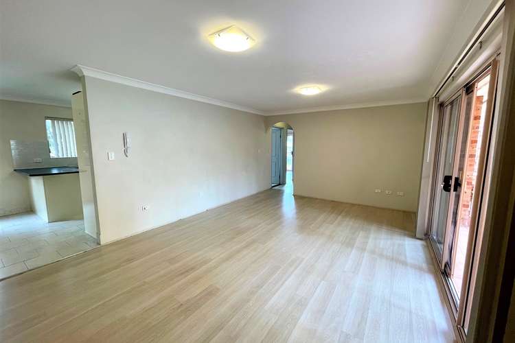 Third view of Homely apartment listing, 6/50-52 Melvin Street, Beverly Hills NSW 2209