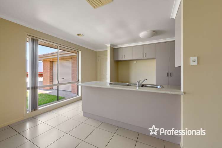 Sixth view of Homely house listing, 10 Millar Court, Wodonga VIC 3690