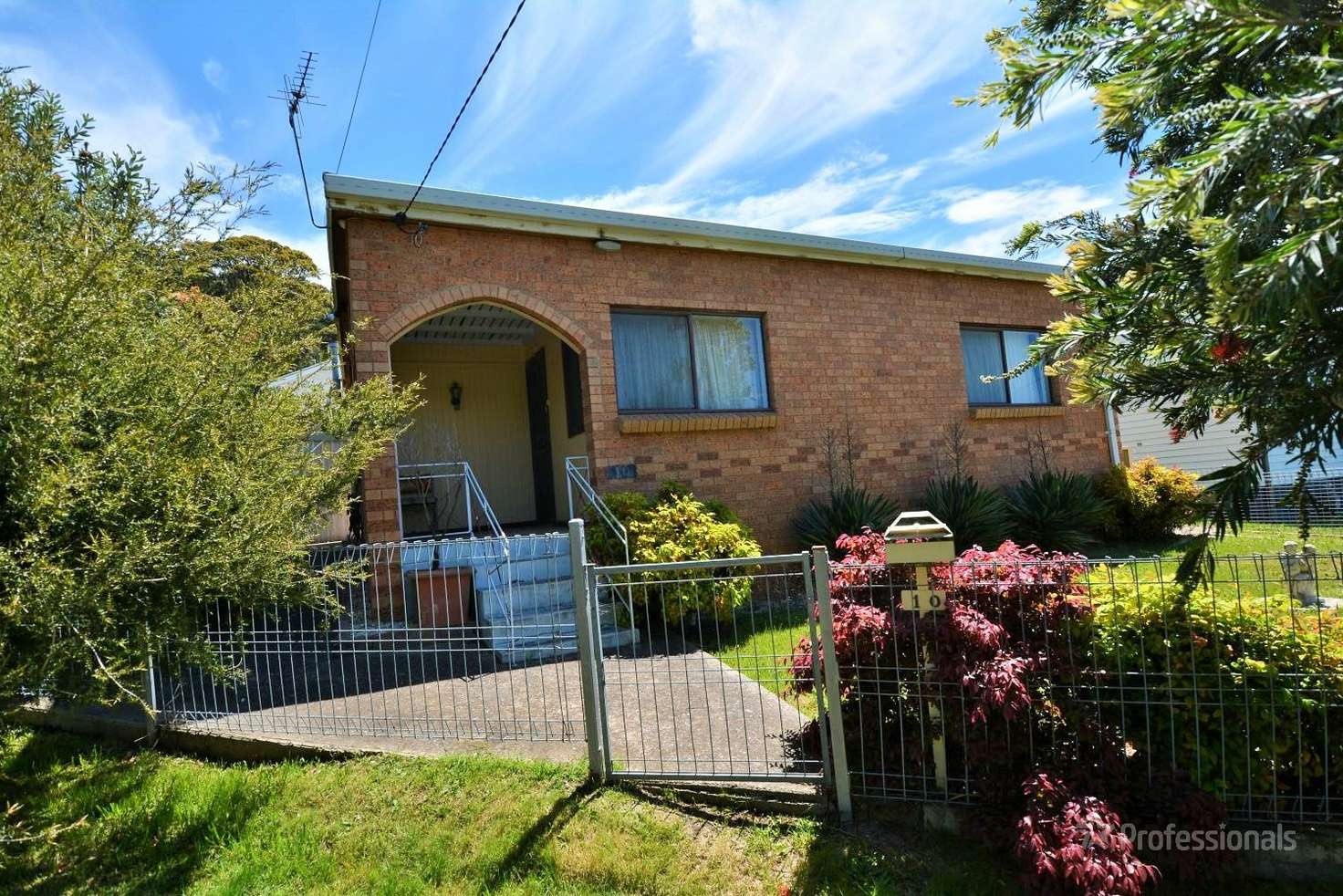 Main view of Homely house listing, 10 East Street, Lithgow NSW 2790