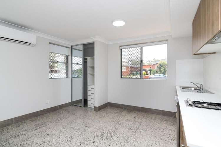 Fifth view of Homely studio listing, 6/2 Edward Street, Kingswood NSW 2747