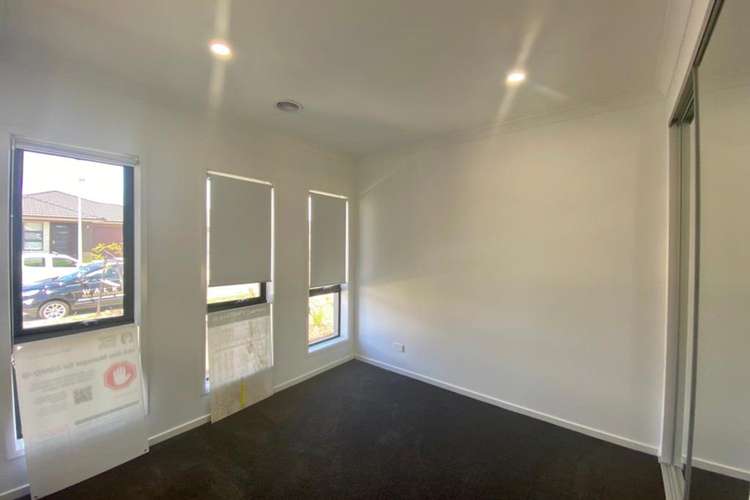 Fifth view of Homely house listing, 7 Dajarra Avenue, Wyndham Vale VIC 3024