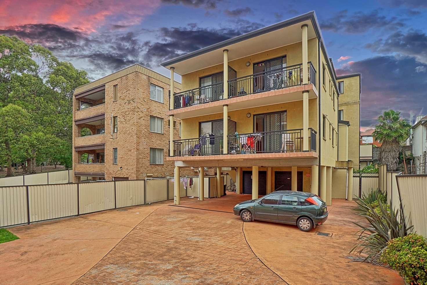 Main view of Homely unit listing, 15/20 Queen Victoria Street, Kogarah NSW 2217
