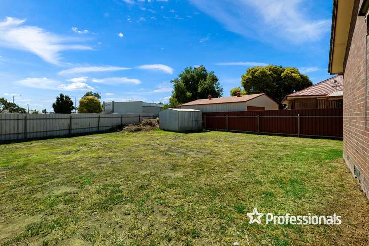 Sixth view of Homely house listing, 8 Anderson Street, Wodonga VIC 3690