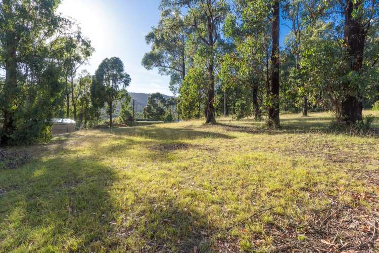 22 Gould Terrace, Marysville VIC 3779