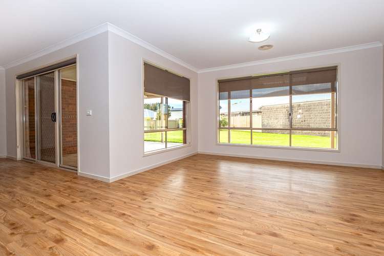 Third view of Homely house listing, 2 Endeavour Court, Nathalia VIC 3638