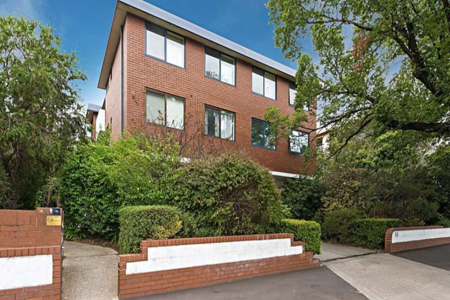 Main view of Homely apartment listing, 11/96 Flemington Road, Parkville VIC 3052
