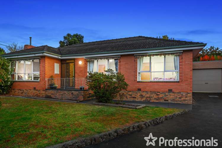 Second view of Homely house listing, 3 Mayfield Court, Croydon VIC 3136