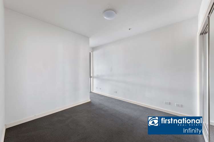 Fifth view of Homely apartment listing, 10/6 Yarra Bing Crescent, Burwood VIC 3125
