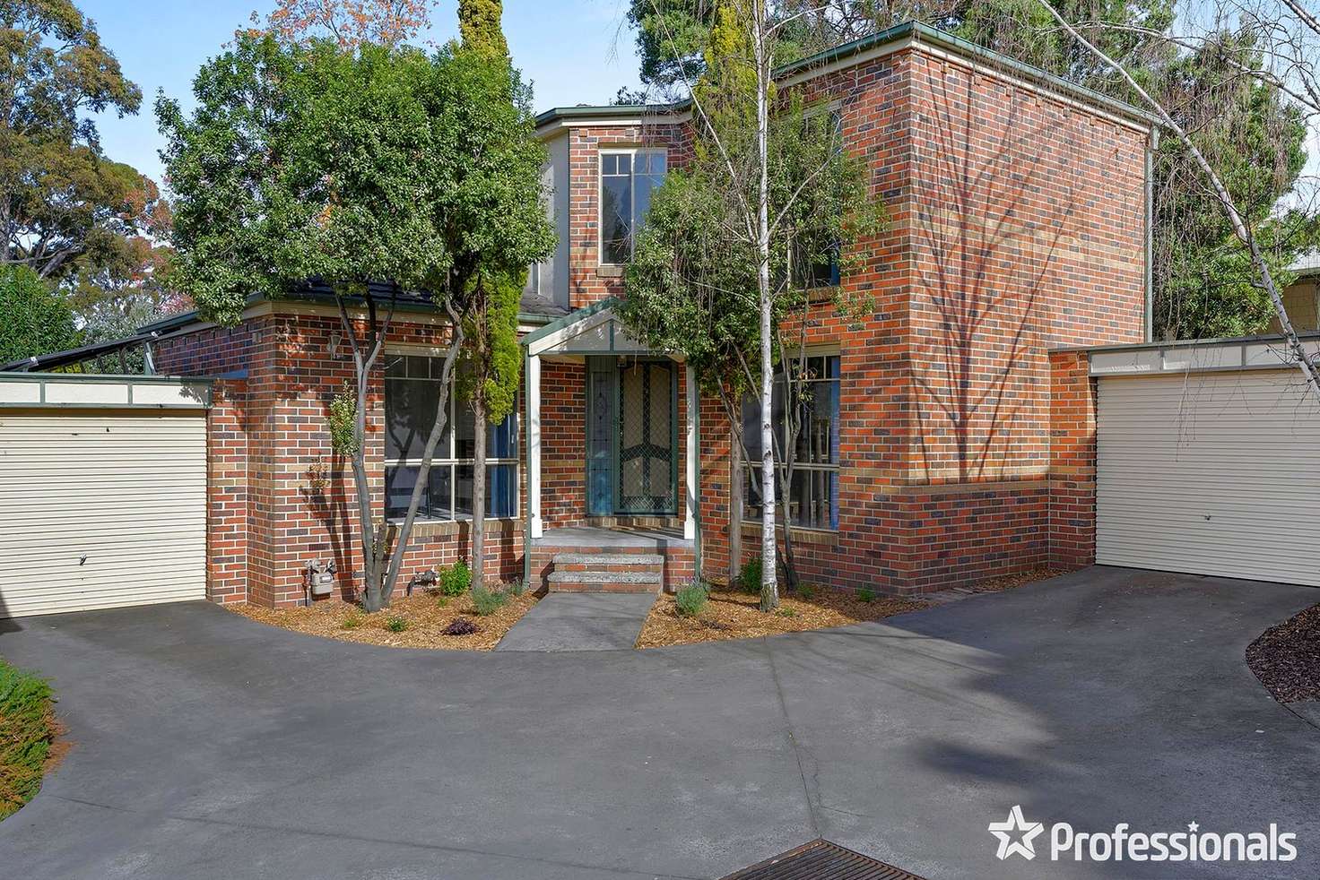 Main view of Homely townhouse listing, 7/21-23 Surrey Road West, Croydon VIC 3136