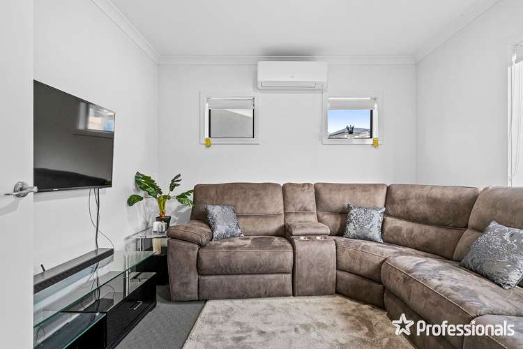 Sixth view of Homely townhouse listing, 8 Recess Concourse, Mooroolbark VIC 3138