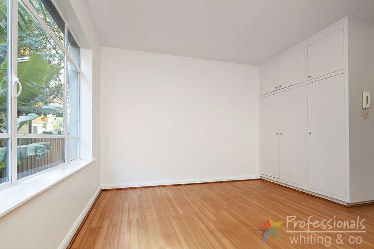 Third view of Homely studio listing, 18/42 Waterloo Crescent, St Kilda VIC 3182