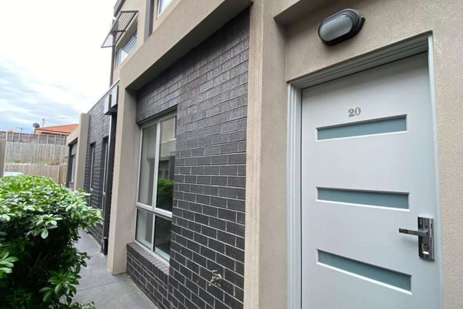 Main view of Homely townhouse listing, 20/21 Station Road, Oak Park VIC 3046