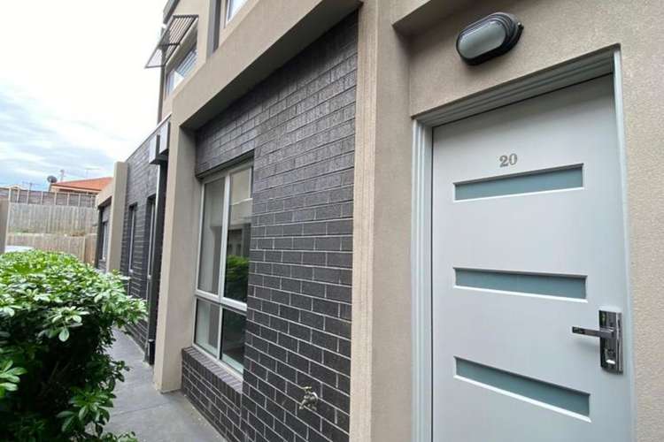Main view of Homely townhouse listing, 20/21 Station Road, Oak Park VIC 3046