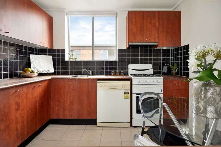 Third view of Homely apartment listing, 6/60 O'Shanassy Street, North Melbourne VIC 3051