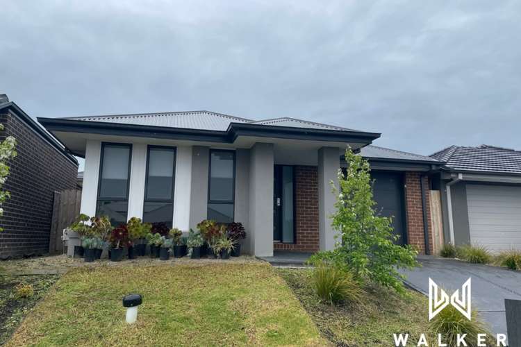 17 Salim Way, Clyde North VIC 3978