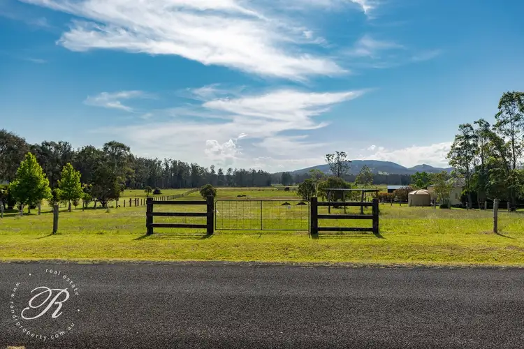 10a Laurina Drive
