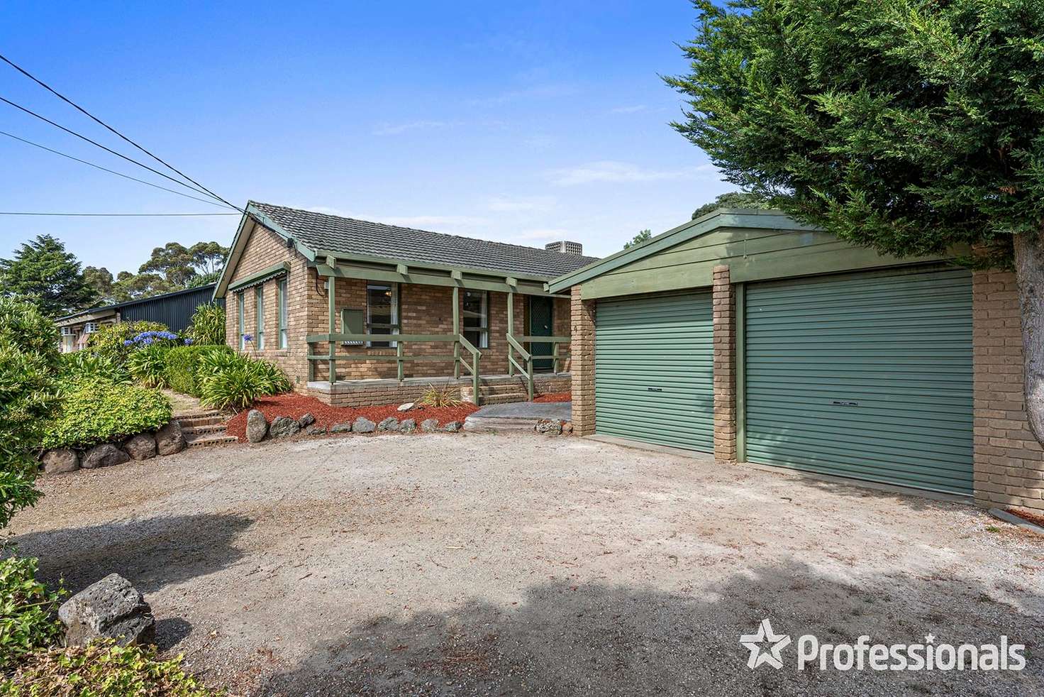 Main view of Homely house listing, 4 Woodpecker Pass, Chirnside Park VIC 3116