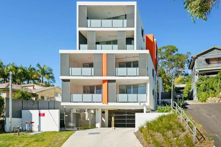 Main view of Homely apartment listing, 2/19 Range Road, North Gosford NSW 2250