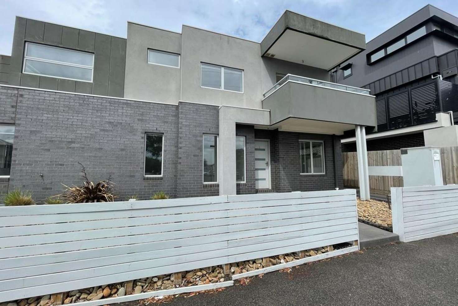 Main view of Homely townhouse listing, 1/114-118 Cumberland Road, Pascoe Vale VIC 3044