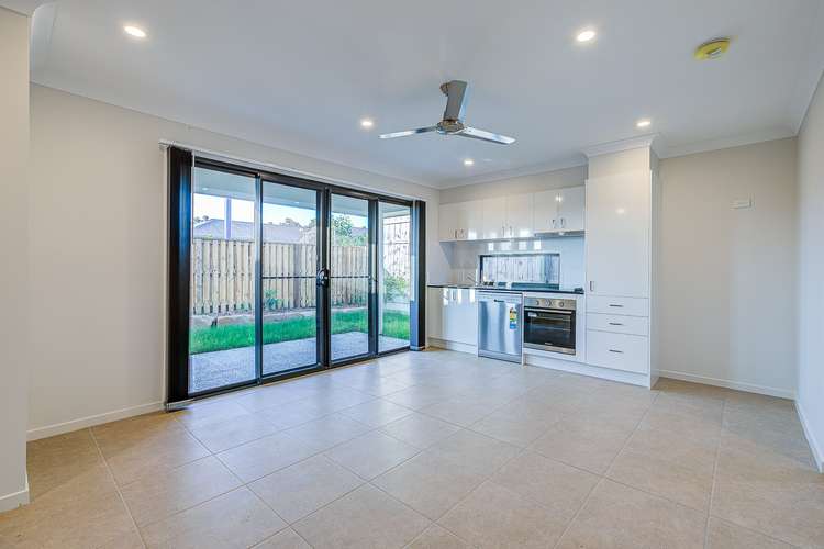 Fourth view of Homely house listing, 2/2 Haystack Close, Park Ridge QLD 4125