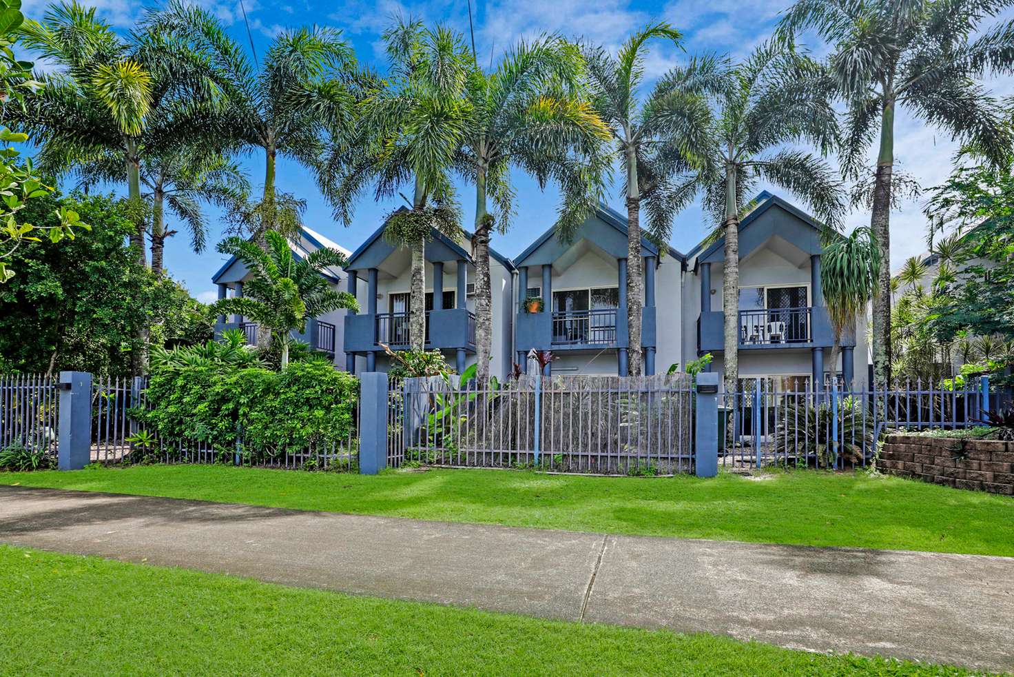 Main view of Homely townhouse listing, 2/184 Gatton Street, Westcourt QLD 4870