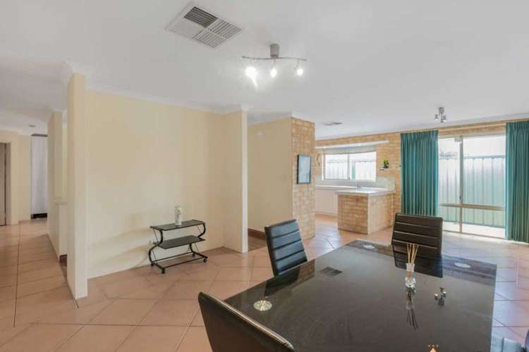 Fourth view of Homely house listing, 6 Vista Court, Morley WA 6062