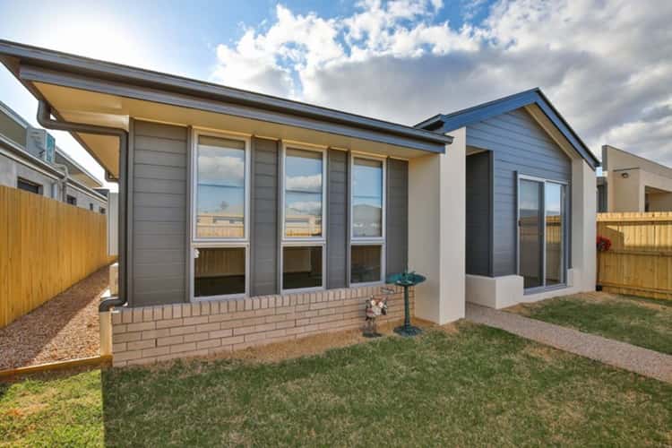 Main view of Homely house listing, 9 Farrer Street, Cranley QLD 4350