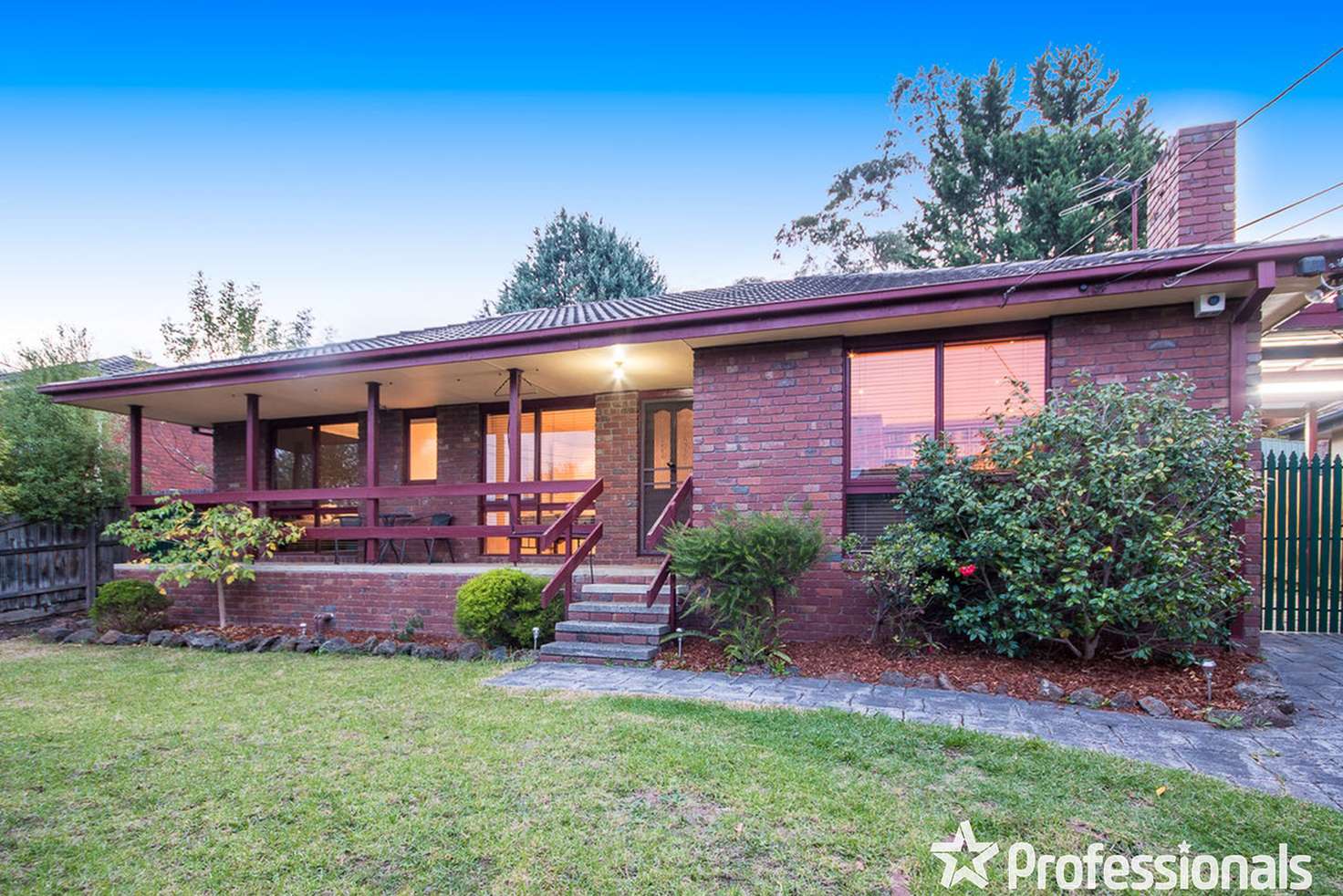 Main view of Homely house listing, 17 Barina Avenue, Mooroolbark VIC 3138