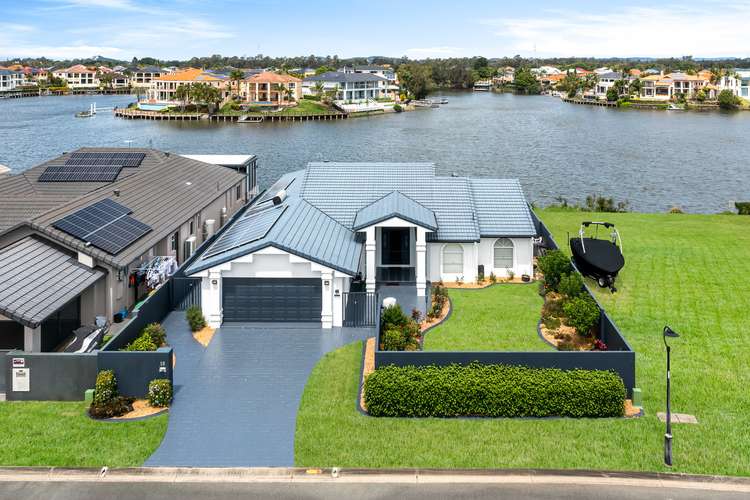 18 Montevideo Drive, Clear Island Waters QLD 4226