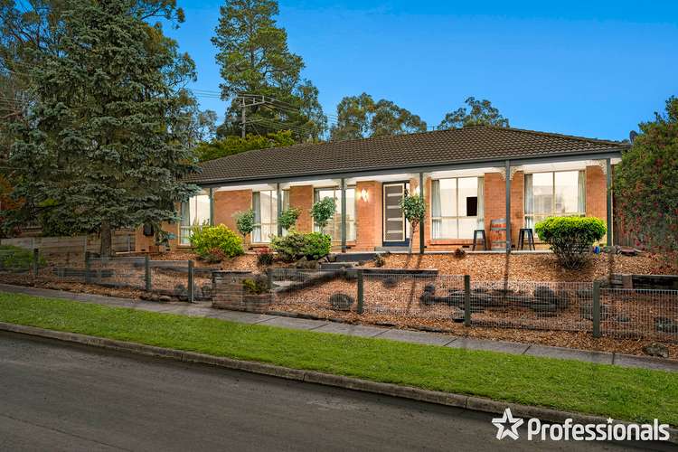 1 Penola Drive, Seville VIC 3139