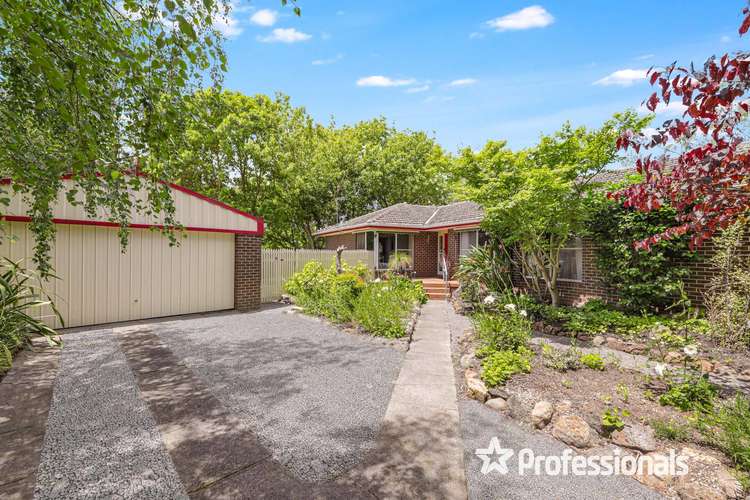 6 Warruga Court, Croydon VIC 3136