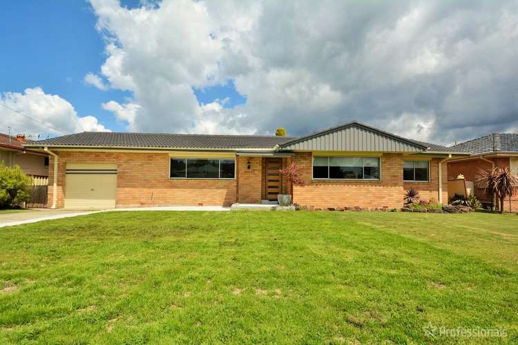 14 Rifle Parade, Lithgow NSW 2790