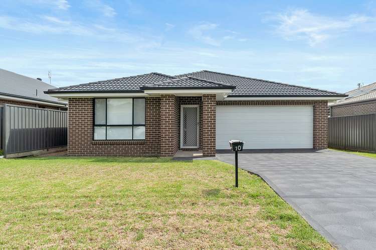 Main view of Homely house listing, 10 Ridgmont Circuit, Thornton NSW 2322