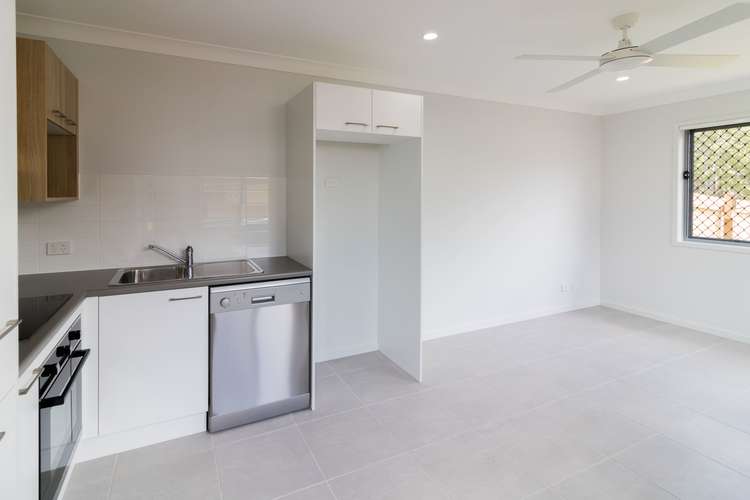 Third view of Homely semiDetached listing, 2/3 Bailey Court, Ormeau QLD 4208